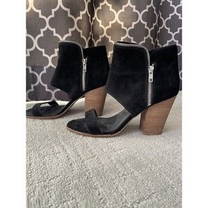 Women's Shoes Black Suede Boots Dolce Vita Open Toe size 10